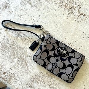 Coach Zip Top Wristlet Black/ Grey Pre-Owned